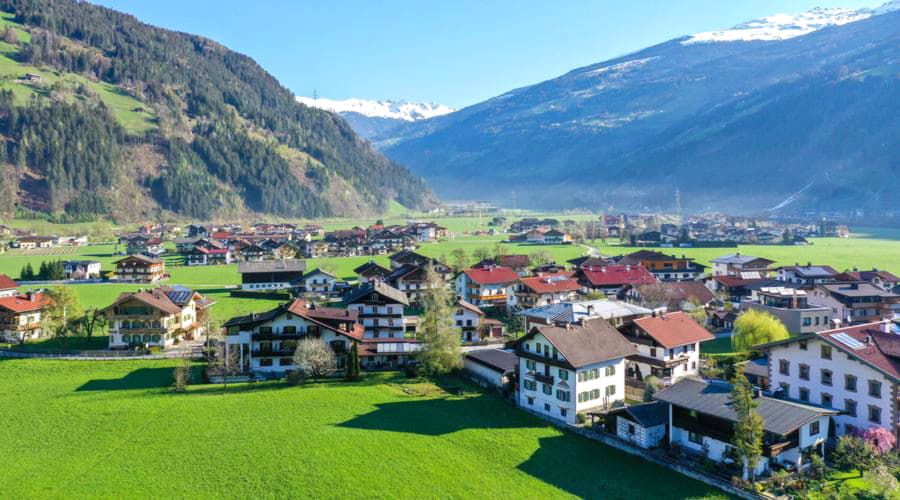 Naše služby pronájmu automobilů nabízejí rozmanitý výběr vozidel v Zell am Ziller.